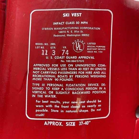 Life Jacket - Picture 3 of 4